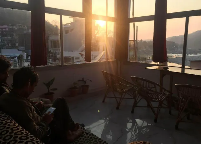Bluestays Hostel Rishikesh